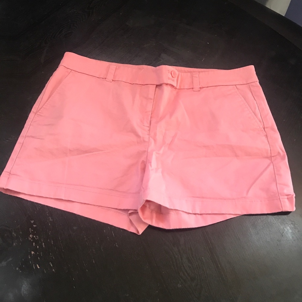 Peach Vineyard Vine Shorts Size 14